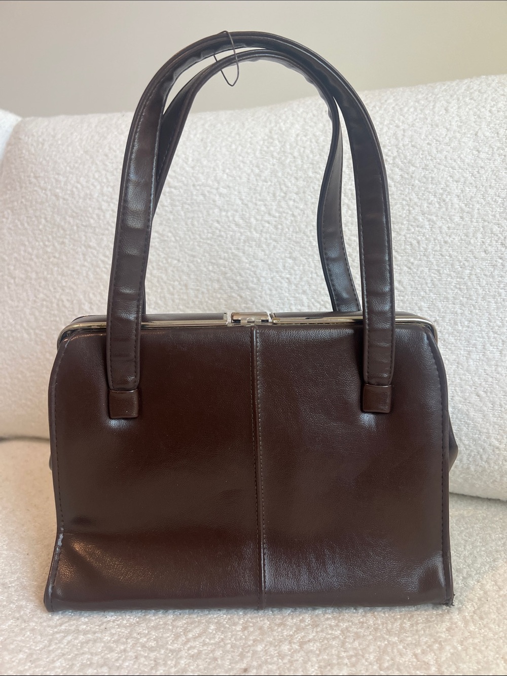 Vintage Midcentury Brown Structured Kiss Lock Frame Top Handle Purse 1960/1970